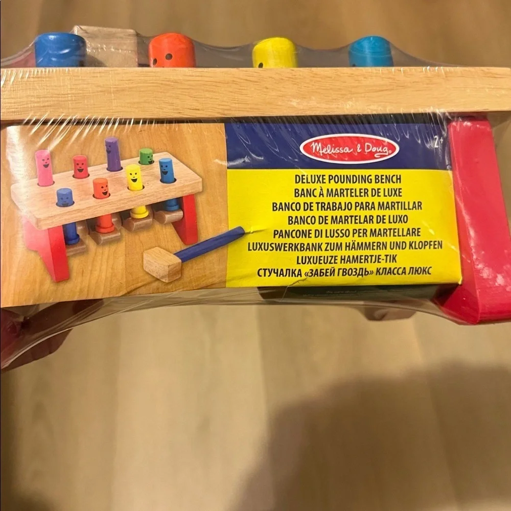 Melissa & Doug Deluxe Pounding Bench new in sealed package